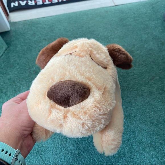 Plush Dog Calming Anxiety Relief Toy with Soft Light & Reusable Heat Pack. NEW - Picture 3 of 11